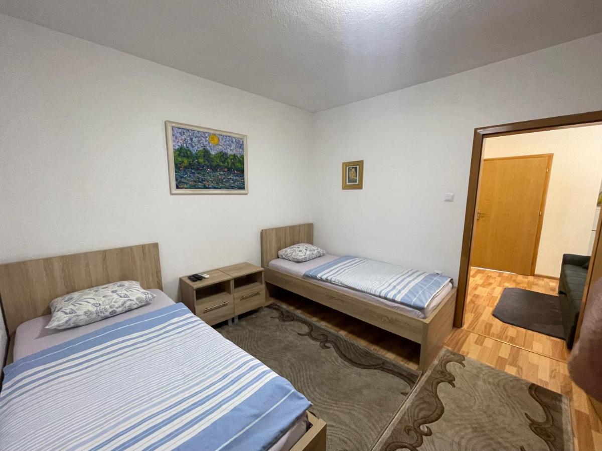 Apartmani Brod Zenica Extérieur photo